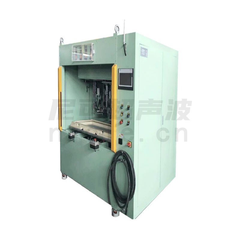 Automobile coat hanger multi head welding machine